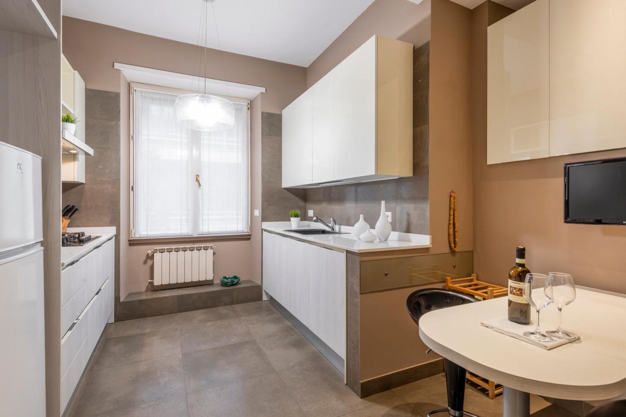 1 - Elegante Con Terrazzo Appartamento